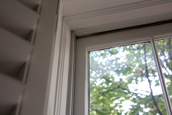 LR front-left window